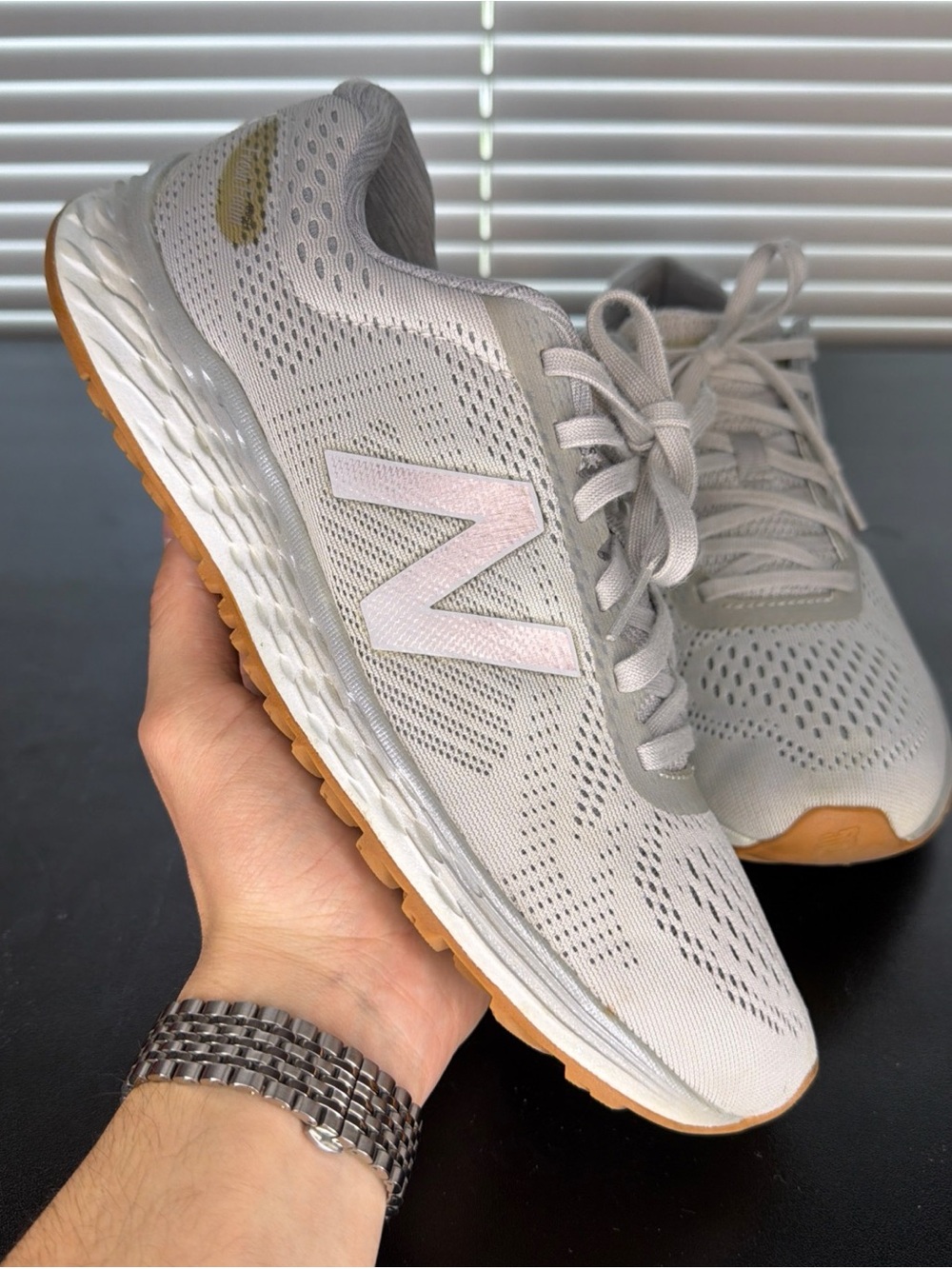 New Balance Womens Fresh Foam Arishi WARISLO1 Gray Running Shoes Size 9.5 no box
